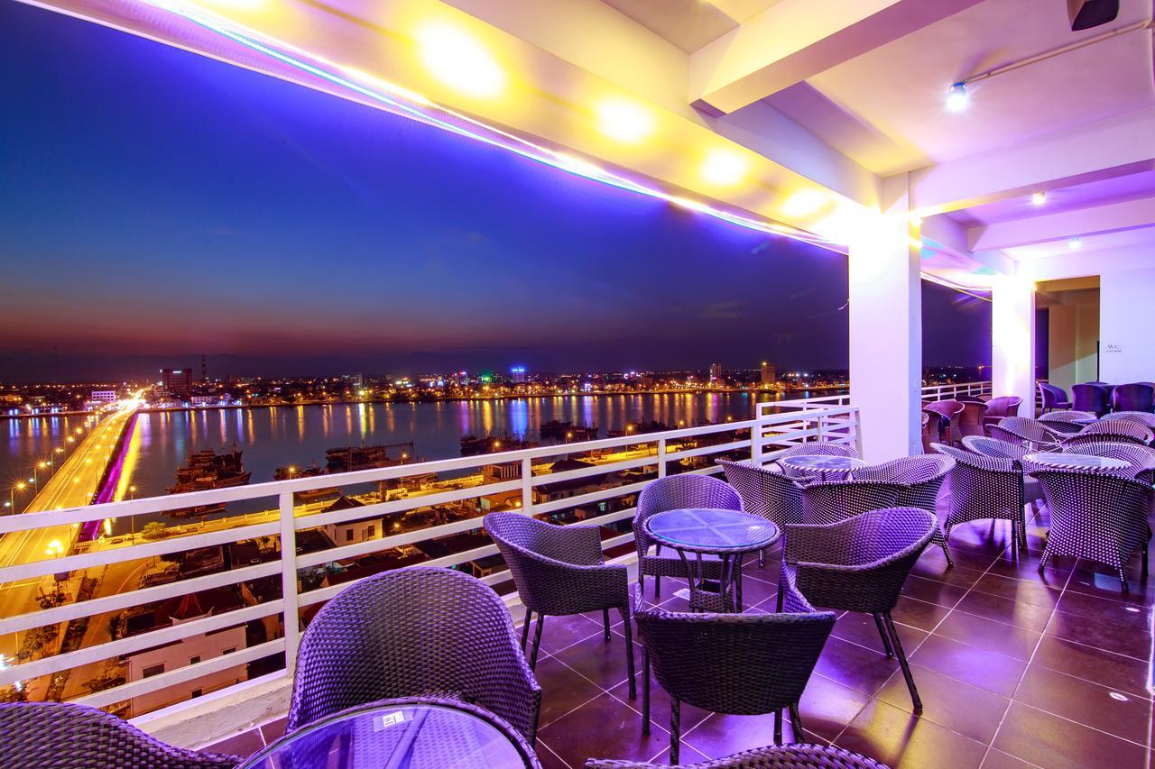 Amanda Hotel Ðồng Hới Buitenkant foto