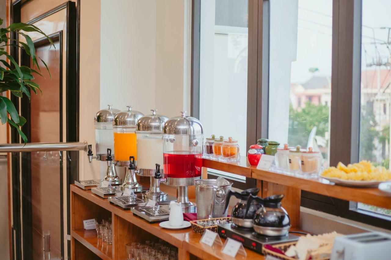 Amanda Hotel Ðồng Hới Buitenkant foto