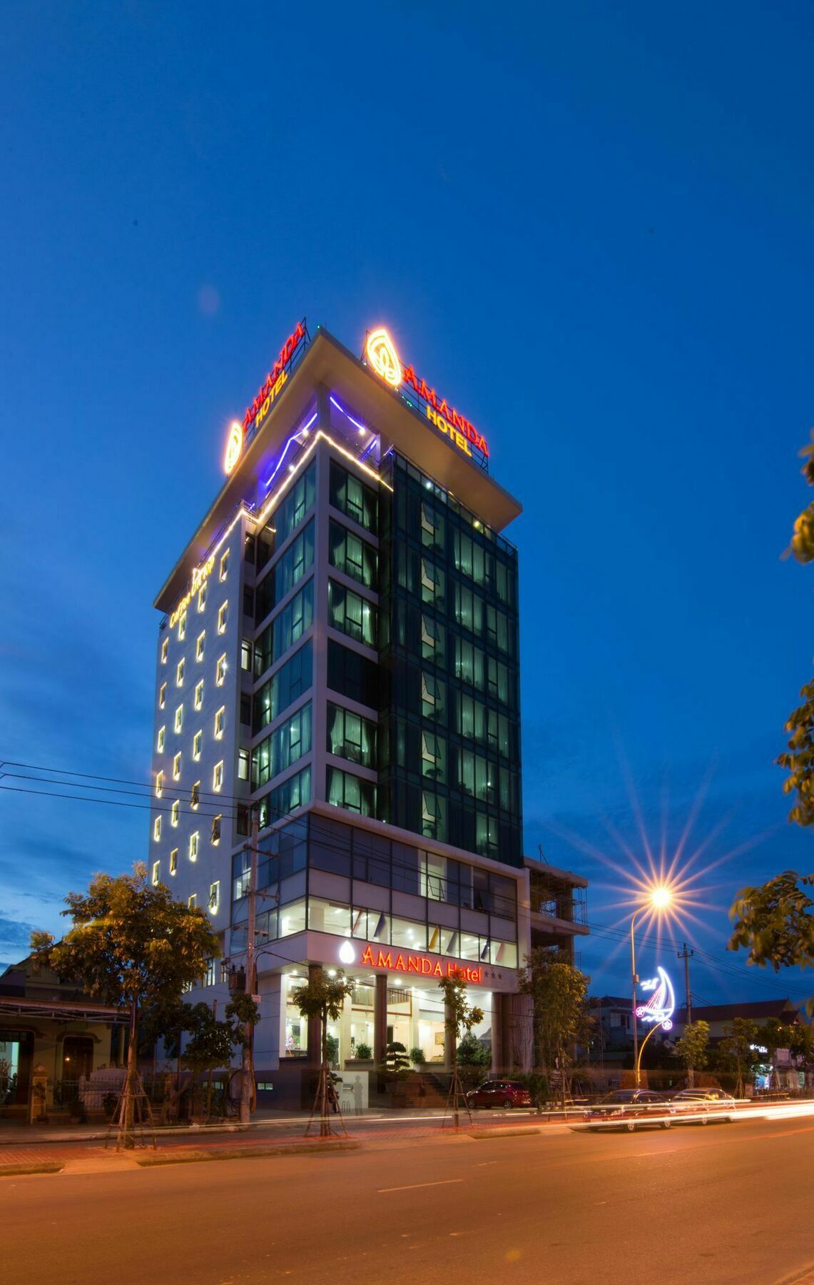 Amanda Hotel Ðồng Hới Buitenkant foto